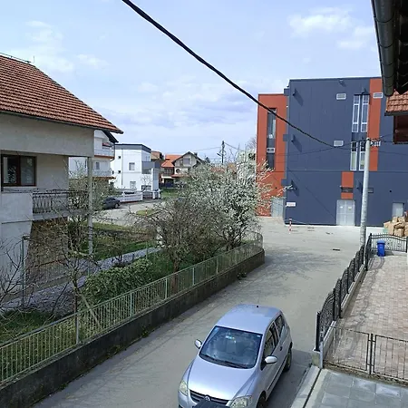 Centar A *