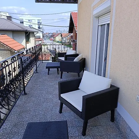 Centar A Appartement *