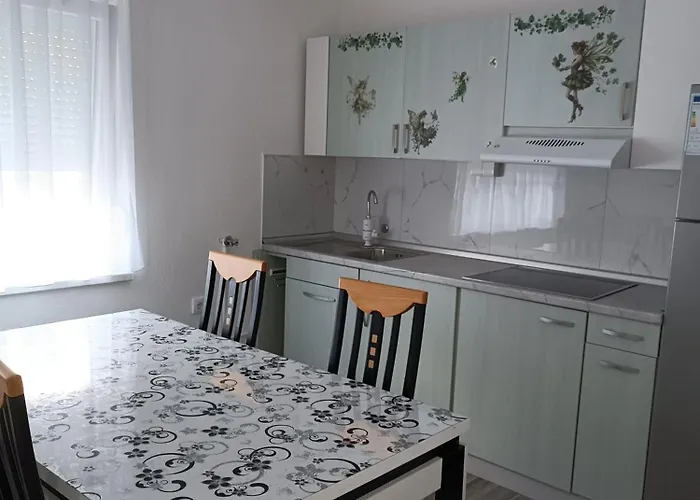 Centar A Appartement