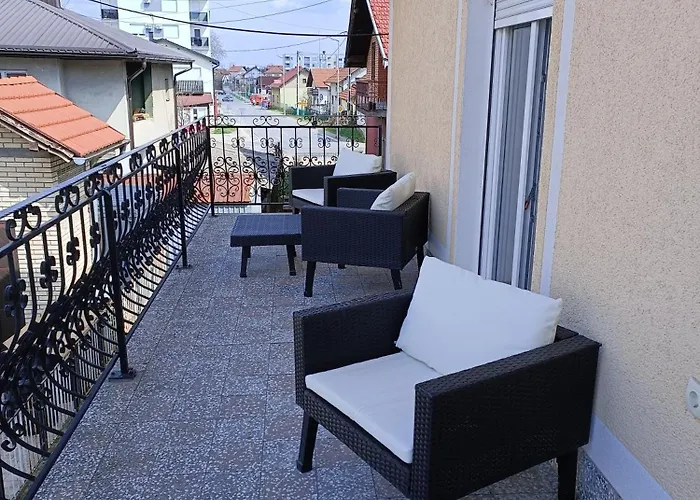 Centar A Appartement *